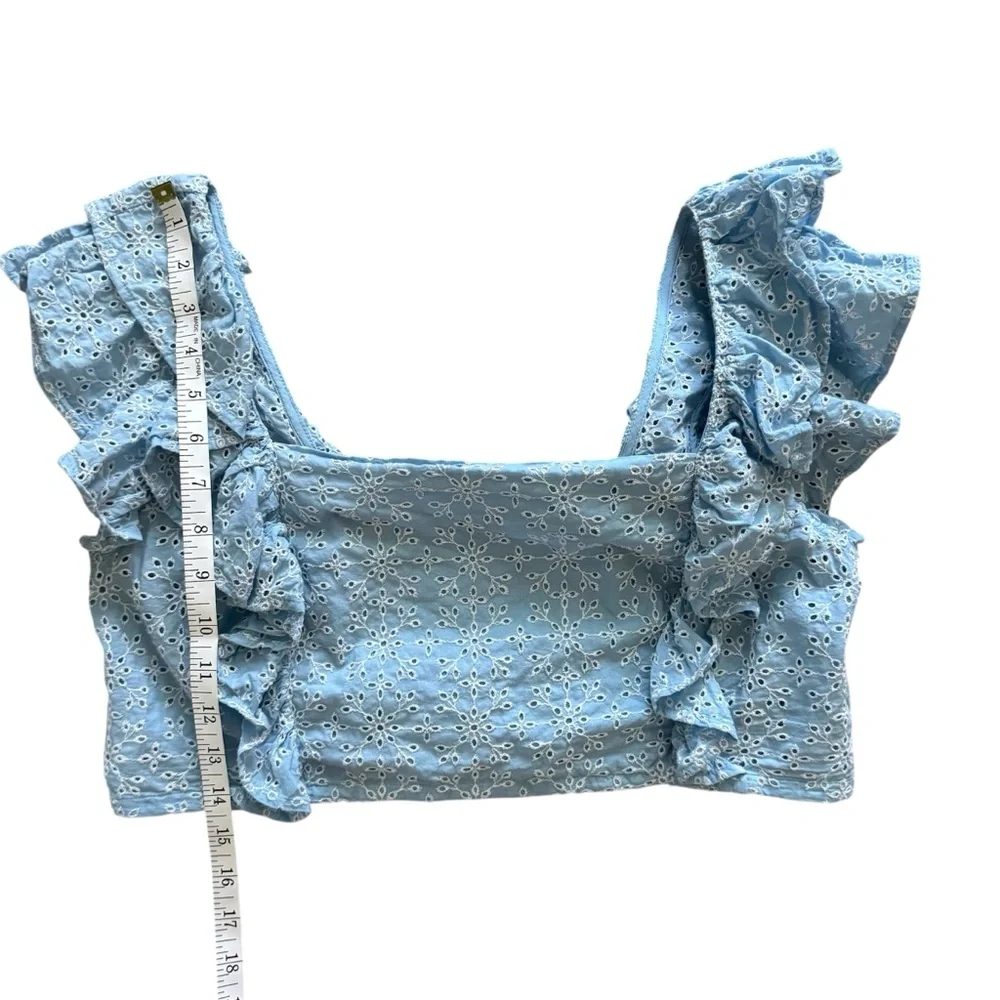 BCBGeneration Blue Eyelet Ruffle Crop Top Cottagecore Large - Picture 8 of 9
